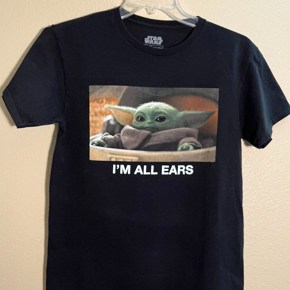 Star Wars Baby Yoda "I'm All Ears" Mens M Black Graphic T-Shirt